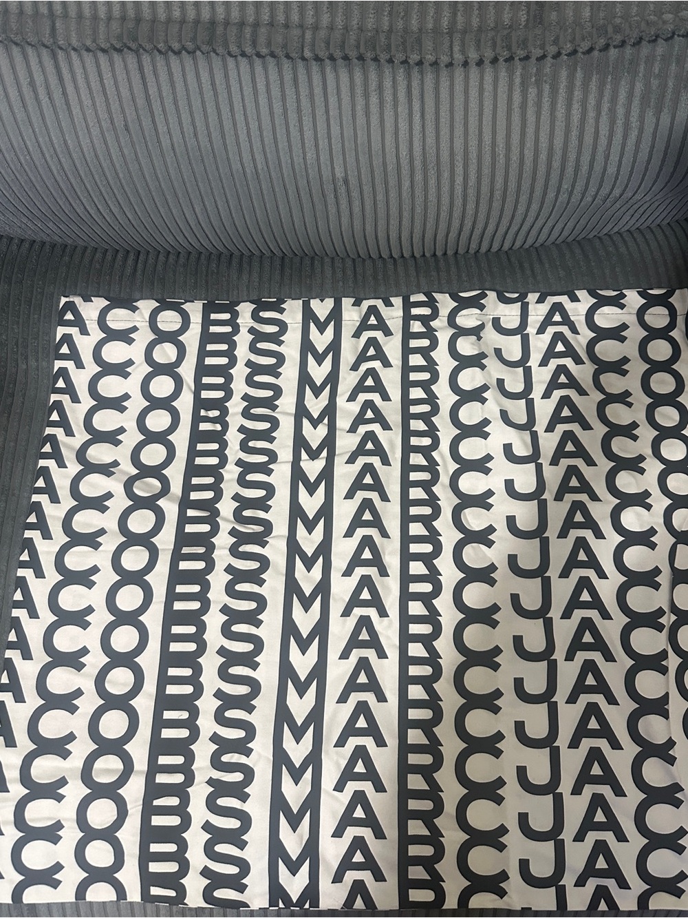 Marc Jacobs Black and White Logo-Print Dust bag.